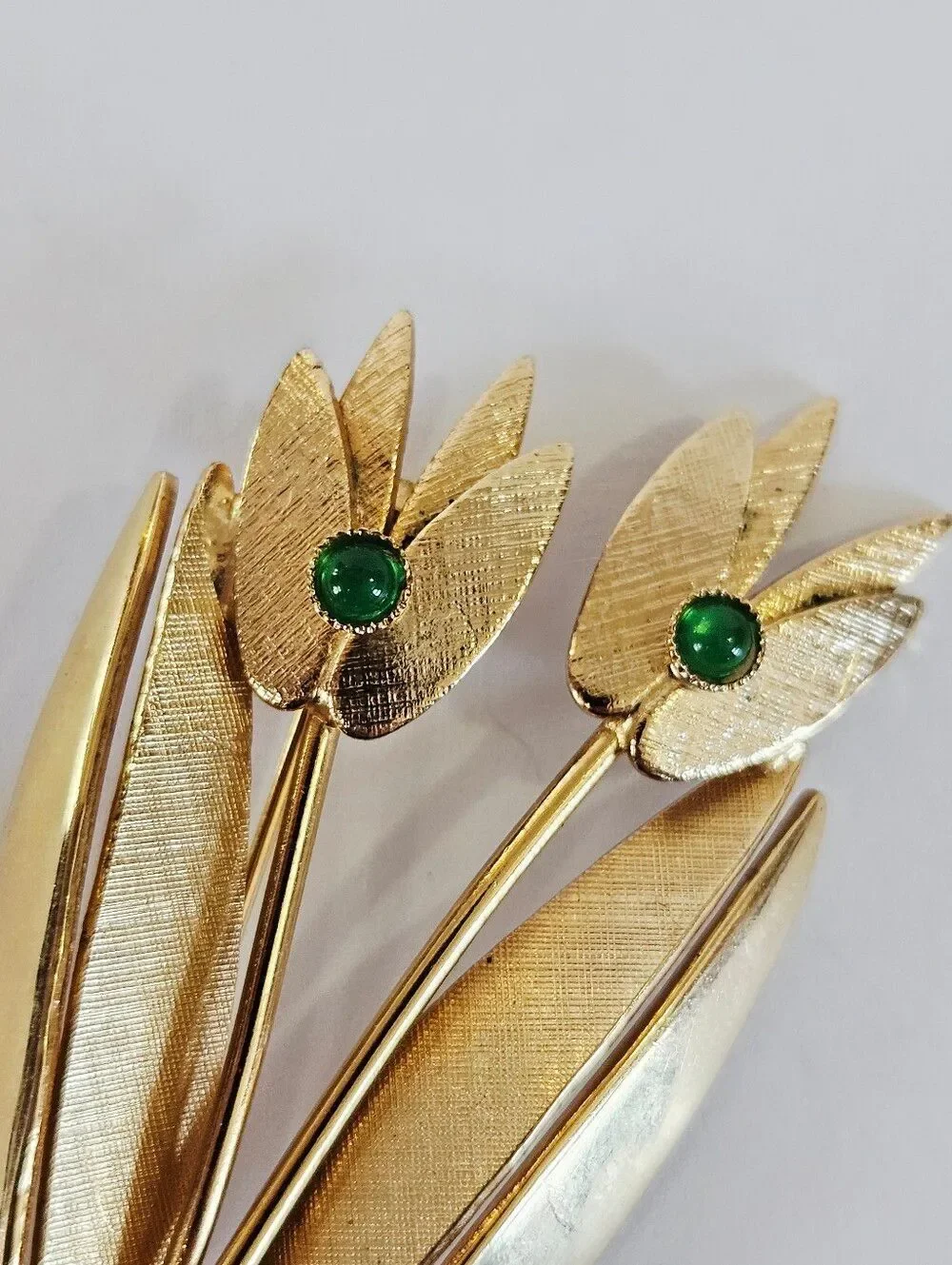 Vintage Signed Brasil Gold Tone Large Floral Sprig Green Stone Accent Brooch Pin